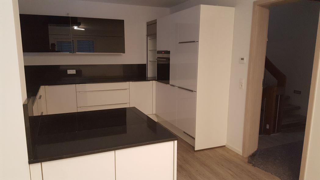 neue granitkuche von fam neudecker marquardt kuchen